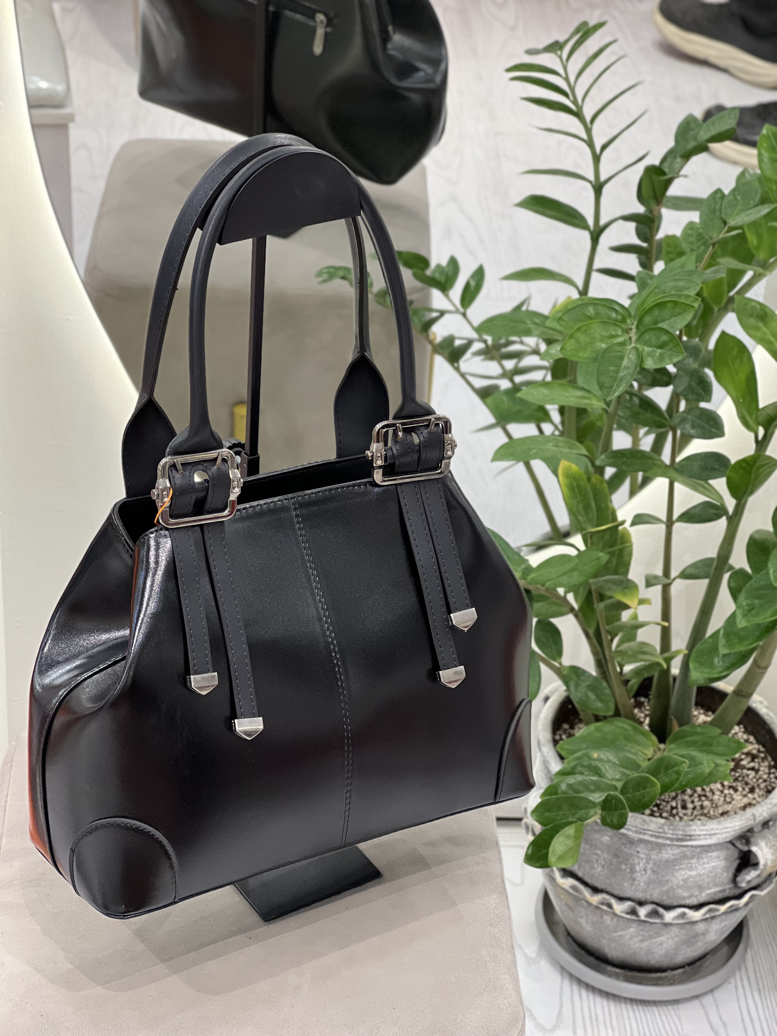 کیف زنانه اداری مشکی طرح چرم