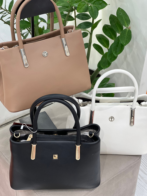 کیف زنانه دستی طرح چرم